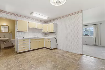 409 Forest Lake Drive, Wilmington, OH 45177 - Photo 12