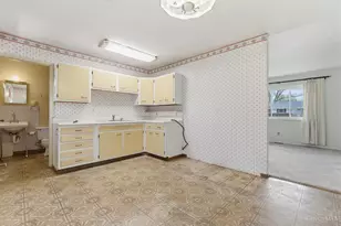 409 Forest Lake Dr, Wilmington, OH 45177 - Photo 12