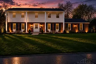 3543 Rackacres Dr, Green Township, OH 45211 - Photo 2