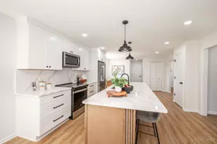 3543 Rackacres Dr, Green Township, OH 45211 - Photo 12