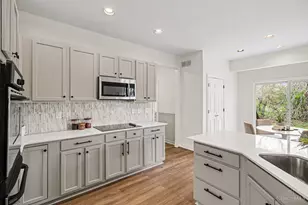 131 Highcliff Ct, Loveland, OH 45140 - Photo 10