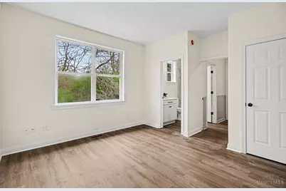 131 Highcliff Court, Loveland, OH 45140 - Photo 12