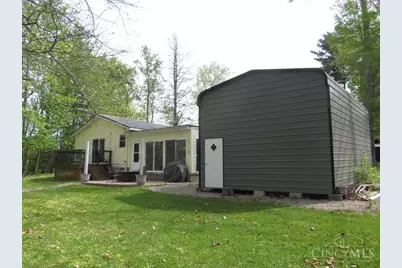 6942 Mountain View Drive, Paint Township, OH 45133 - Photo 8