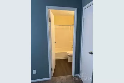 6273 Cheviot Road, Green Township, OH 45247 - Photo 10