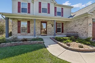 5516 Lakeside Dr, Fairfield, OH 45014 - Photo 2