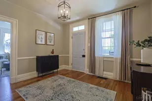 4057 Walton Creek Rd, Columbia Township, OH 45227 - Photo 6