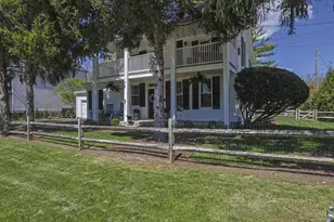 4057 Walton Creek Rd, Columbia Township, OH 45227 - Photo 2