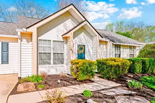 3895 Magnolia Dr, Batavia Township, OH 45102 - Photo 2