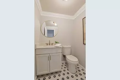 7811 Shawnee Run Road, Indian Hill, OH 45243 - Photo 36