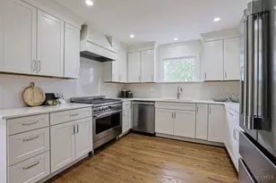 7811 Shawnee Run Rd, Indian Hill, OH 45243 - Photo 14