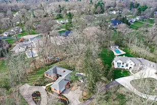 7811 Shawnee Run Rd, Indian Hill, OH 45243 - Photo 60