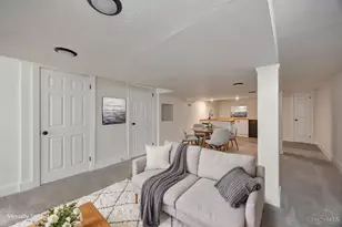 8328 Marley St, Springfield Township, OH 45216 - Photo 30