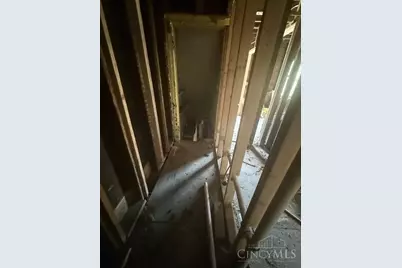 326 Purcell Avenue, Cincinnati, OH 45205 - Photo 12