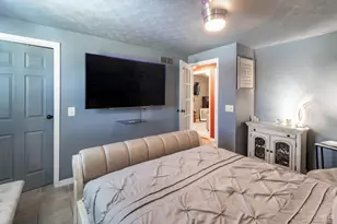 10283 Springlen Ct, Colerain Township, OH 45251 - Photo 14