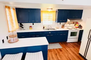 7905 Plainfield Rd, Deer Park, OH 45236 - Photo 10