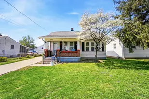 2220 Sheffield St, Middletown, OH 45044 - Photo 1