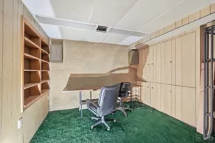 1905 Greenpine Dr, Springfield Township, OH 45231 - Photo 58