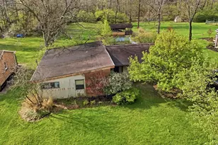 1905 Greenpine Dr, Springfield Township, OH 45231 - Photo 2