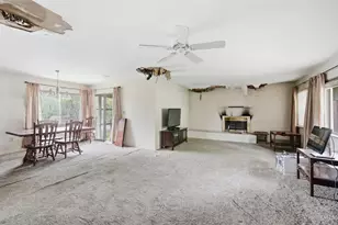 1905 Greenpine Dr, Springfield Township, OH 45231 - Photo 14