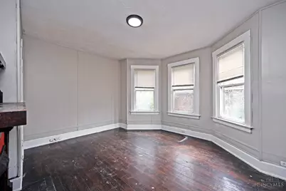 1110 Winfield Avenue, Cincinnati, OH 45205 - Photo 6
