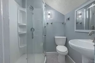 1041 Vine St, Hamilton, OH 45011 - Photo 14