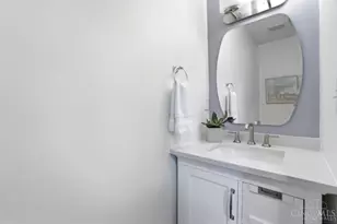 5281 Woodcliff Ct, West Chester, OH 45069 - Photo 2