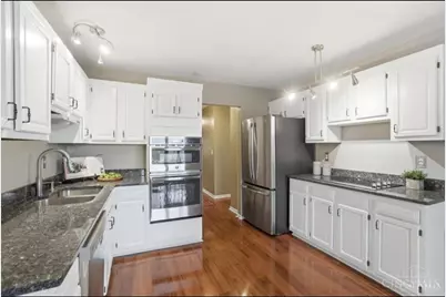 5281 Woodcliff, West Chester, OH 45069 - Photo 14