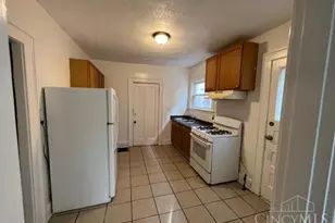 808 Kirbert, Cincinnati, OH 45205 - Photo 4