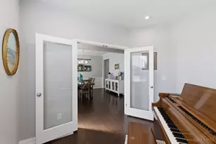 1267 Autumnview Dr, Batavia Township, OH 45103 - Photo 6