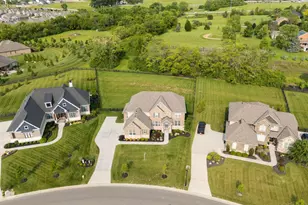 6075 Northlake Ct, Liberty Township, OH 45011 - Photo 4