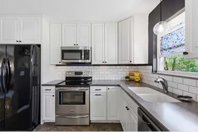 3351 Glenmont Lane, Cincinnati, OH 45248 - Photo 16