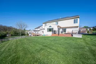 4817 Kleeman Green Dr, Cincinnati, OH 45211 - Photo 40