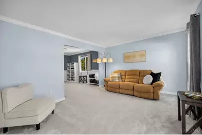 4817 Kleeman Green Drive, Cincinnati, OH 45211 - Photo 8