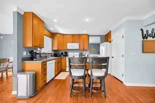 4817 Kleeman Green Dr, Cincinnati, OH 45211 - Photo 12