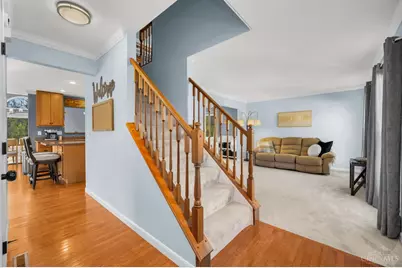 4817 Kleeman Green Drive, Cincinnati, OH 45211 - Photo 6