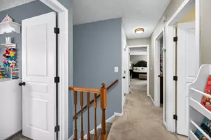 4817 Kleeman Green Dr, Cincinnati, OH 45211 - Photo 22