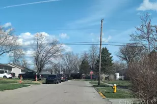 3942 Beatty Dr, Dayton, OH 45416 - Photo 4