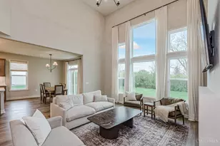 728 Harvest Ln, Washington Twp, OH 45458 - Photo 8