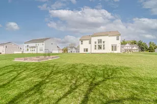 728 Harvest Ln, Washington Twp, OH 45458 - Photo 44