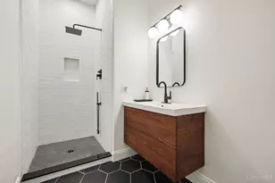 2277 Loth St, Cincinnati, OH 45219 - Photo 18