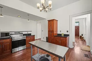 2277 Loth St, Cincinnati, OH 45219 - Photo 8