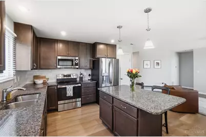 5797 Montrose Court, Hamilton Township, OH 45152 - Photo 4