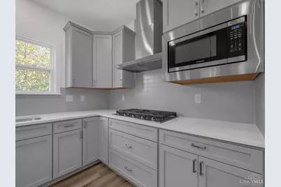 8705 Quietwood Lane, Miami Township, OH 45002 - Photo 16