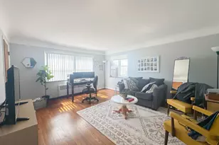 5568 Beechmont Ave, Cincinnati, OH 45230 - Photo 16