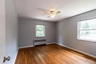 5568 Beechmont Ave, Cincinnati, OH 45230 - Photo 12
