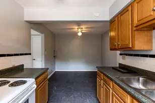 5568 Beechmont Ave, Cincinnati, OH 45230 - Photo 8