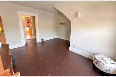 560 Terrace Avenue, Cincinnati, OH 45220 - Photo 20