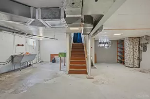 1720 Marilyn Ln, Cincinnati, OH 45231 - Photo 24