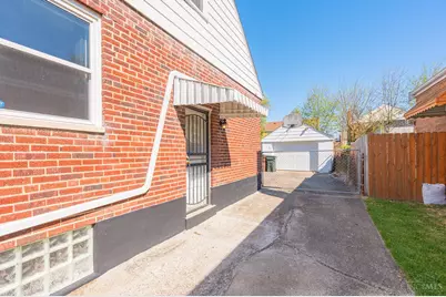 1720 Marilyn Lane, Cincinnati, OH 45231 - Photo 4