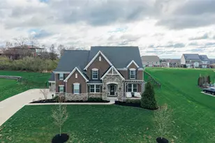 7362 W Observatory, West Chester, OH 45069 - Photo 2